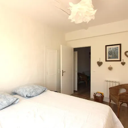 Joli Avec Balcon Au Coeur De * Forcalquier